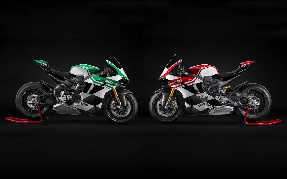 Ducati Panigale V4 Tricolore (2025 - 26) (2)