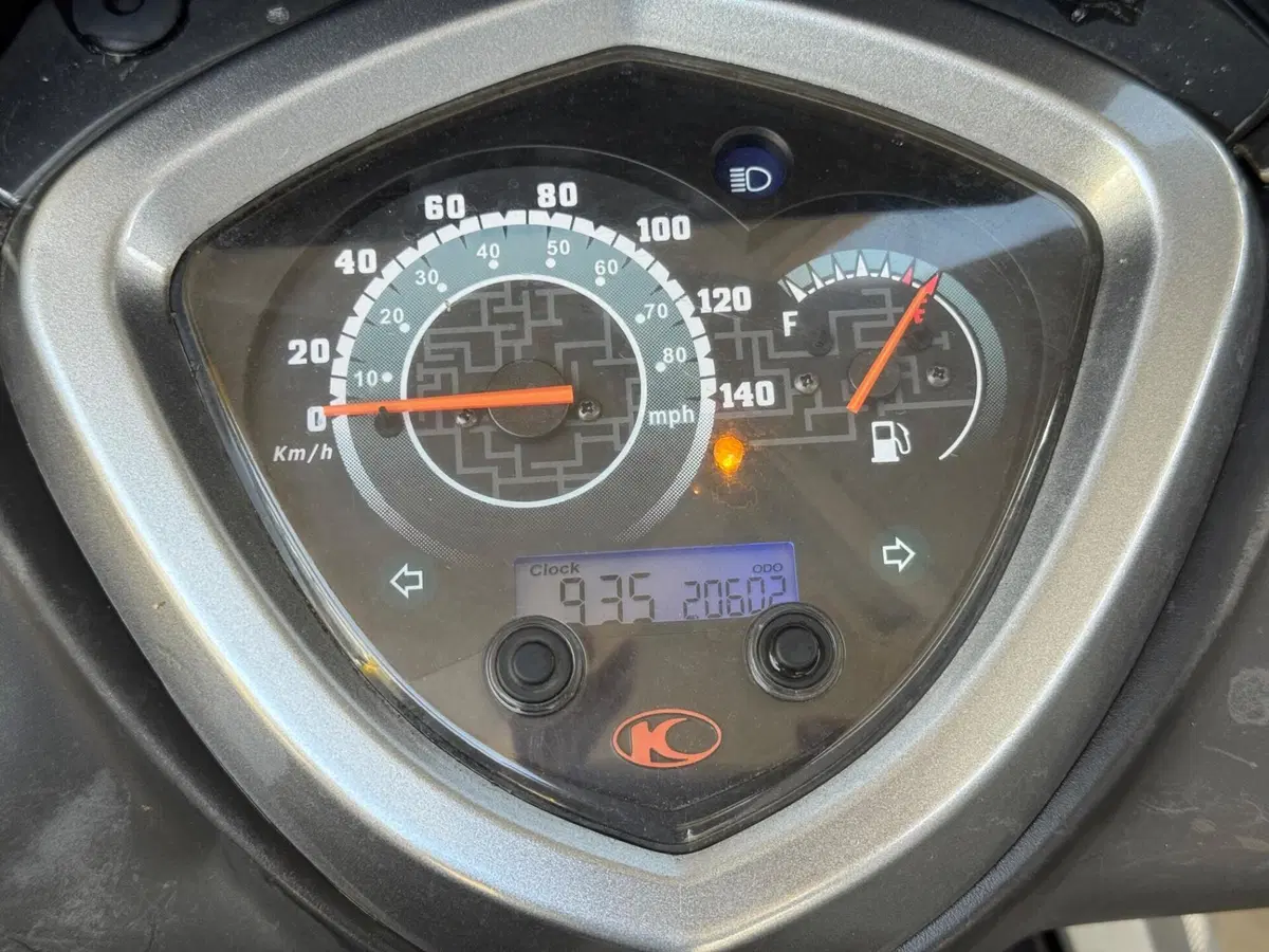 Kymco Agility 125 R16 + (2017 - 20) (2)