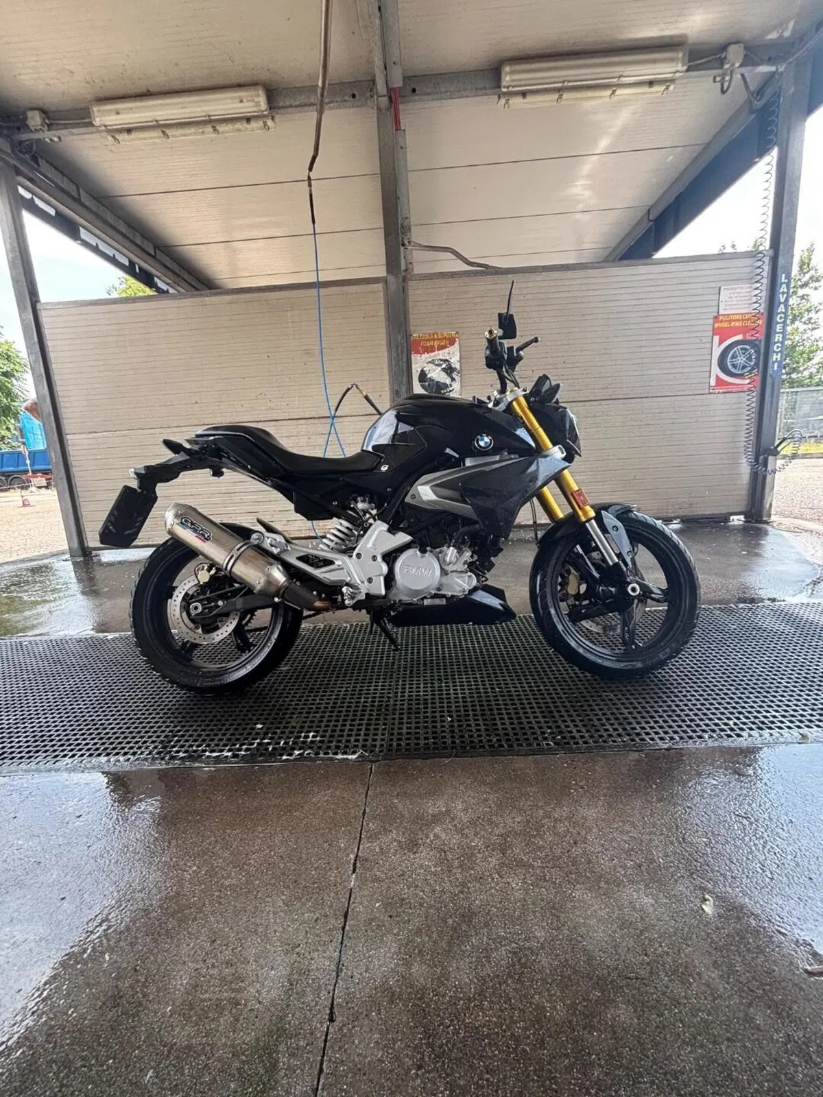 Bmw G 310 R (2021 - 25) (2)