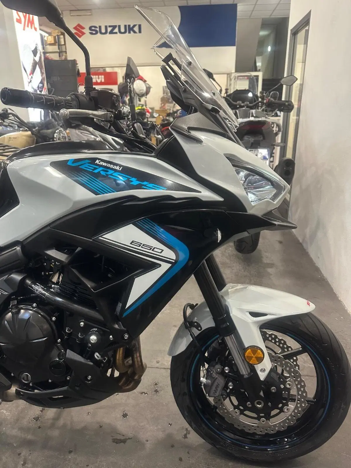 Kawasaki Versys 650 (2025 - 26) (4)
