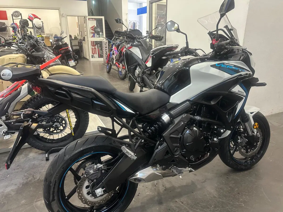 Kawasaki Versys 650 (2025 - 26) (9)