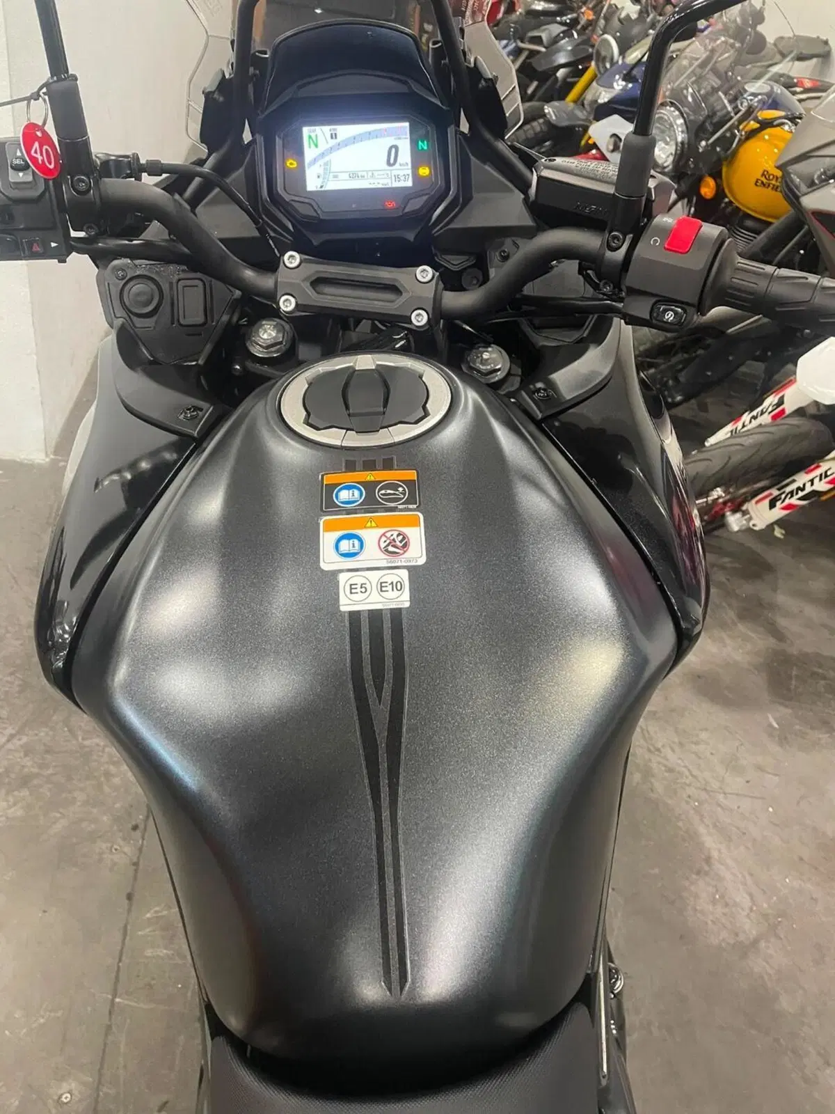Kawasaki Versys 650 (2025 - 26) (3)
