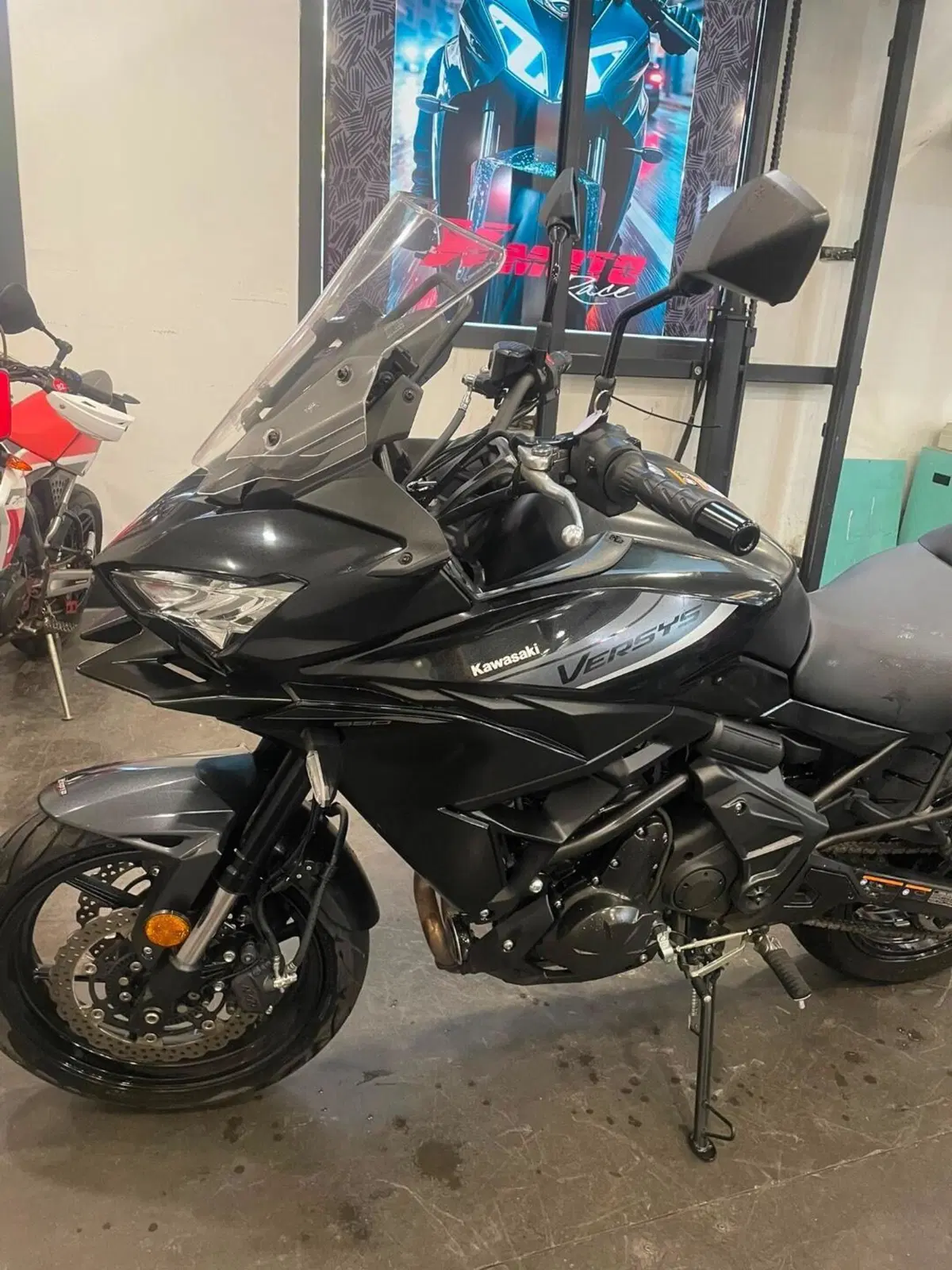 Kawasaki Versys 650 (2025 - 26) (9)