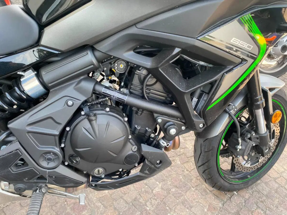 Kawasaki Versys 650 (2025 - 26) (5)
