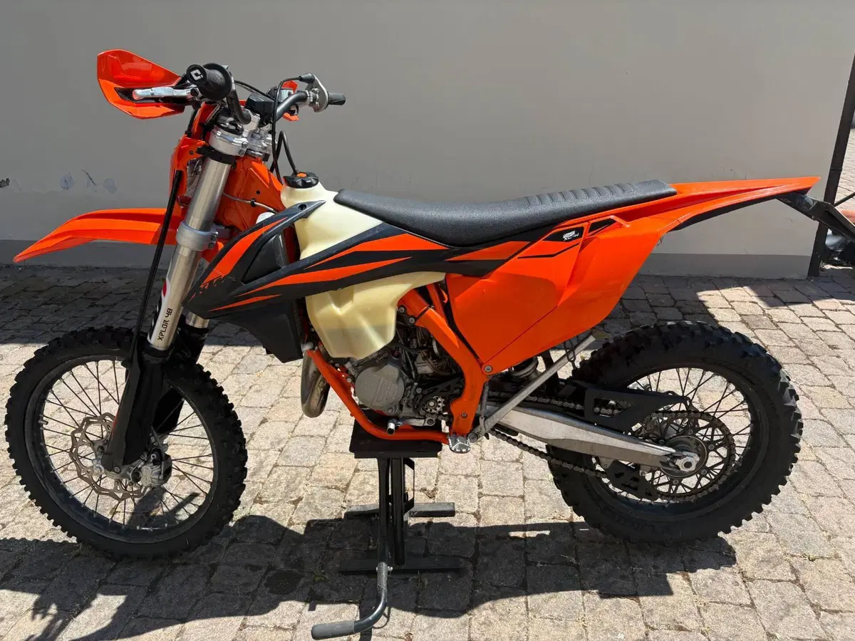KTM 125 XC-W (2019) (3)