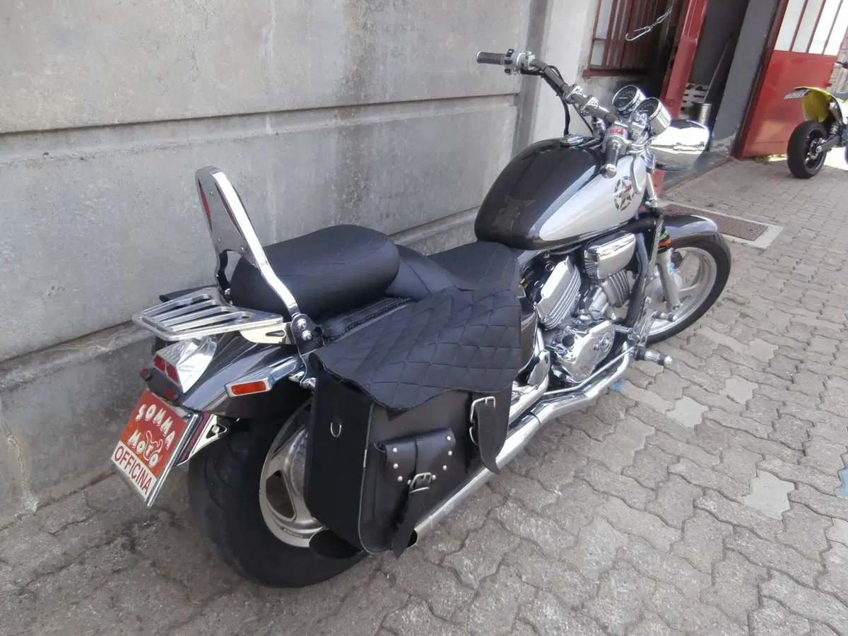 Honda VF 750 C (1985 - 01) (10)