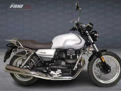 Moto Guzzi V7 Special (2021 - 24) usata
