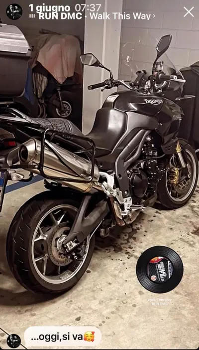 Triumph Tiger 1050 ABS (2006 - 12) usata