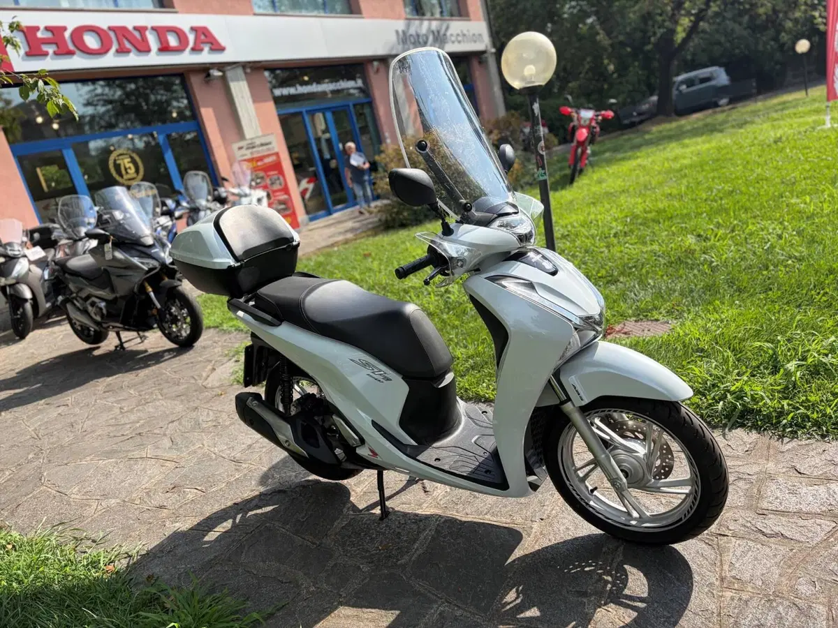 Honda SH 150i (2017 - 19) (4)
