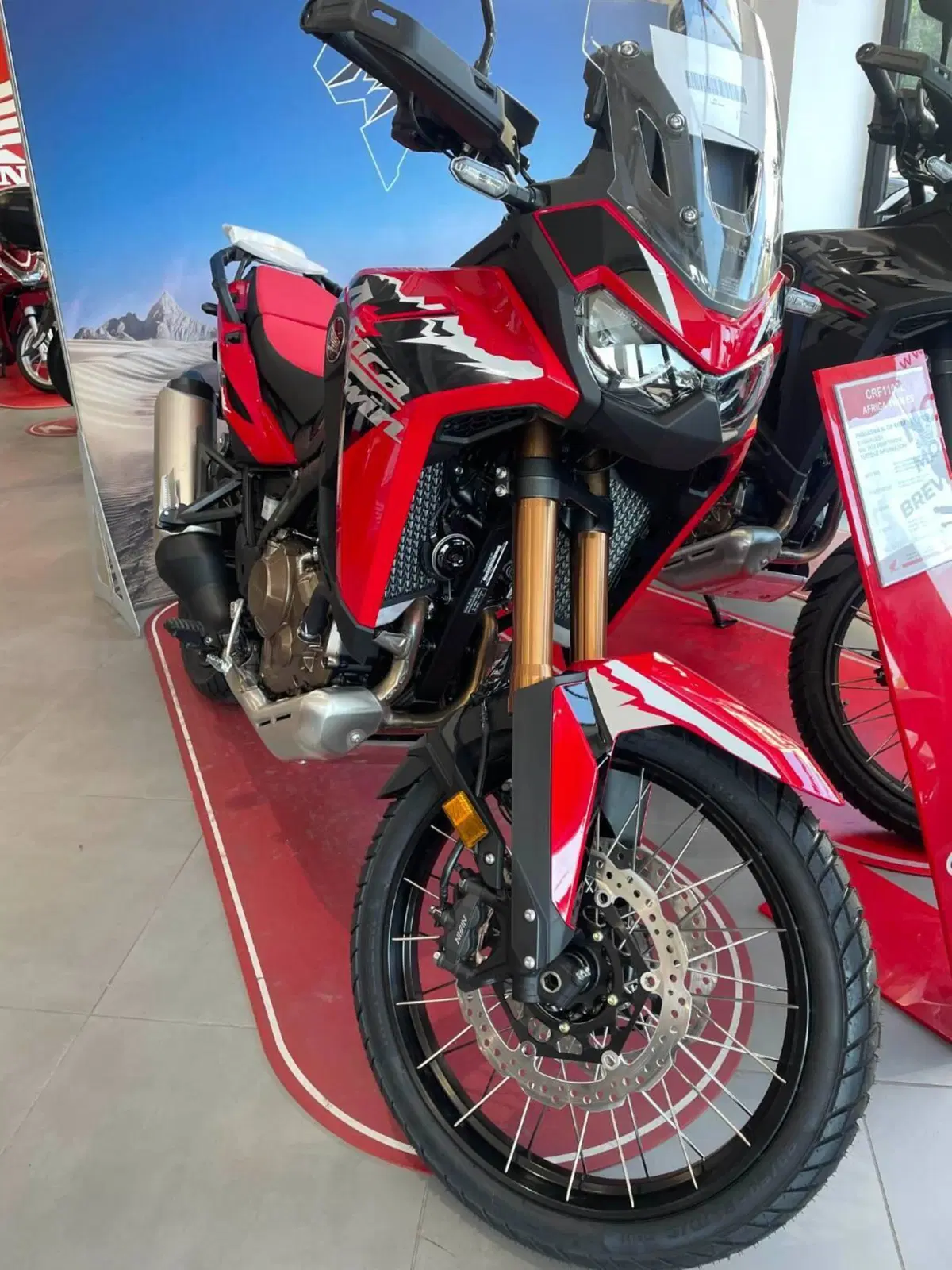 Honda Africa Twin CRF 1100L ES (2024 - 26) (3)