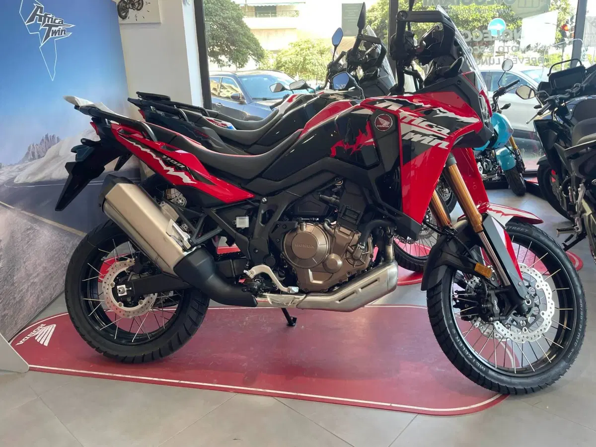 Honda Africa Twin CRF 1100L ES (2024 - 26) (2)