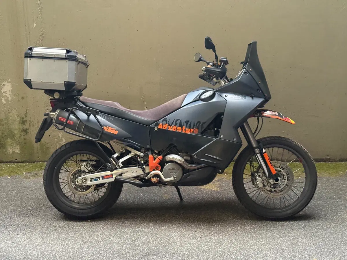 KTM 990 Adventure (2006 - 08) (2)