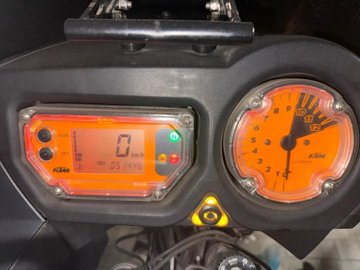 KTM 990 Adventure (2006 - 08) (12)