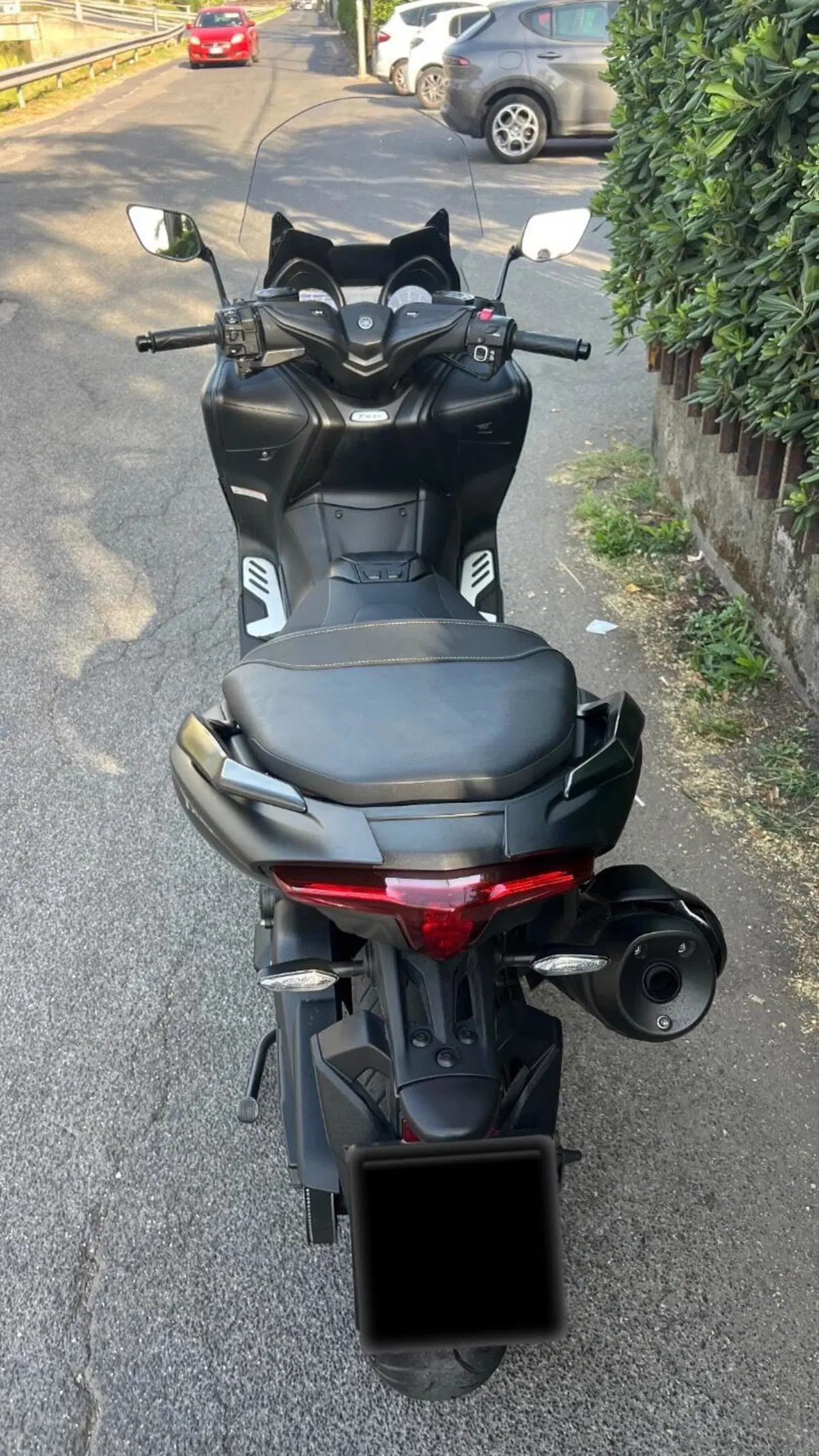 Yamaha T-Max 560 20° anniversario (2021) (3)