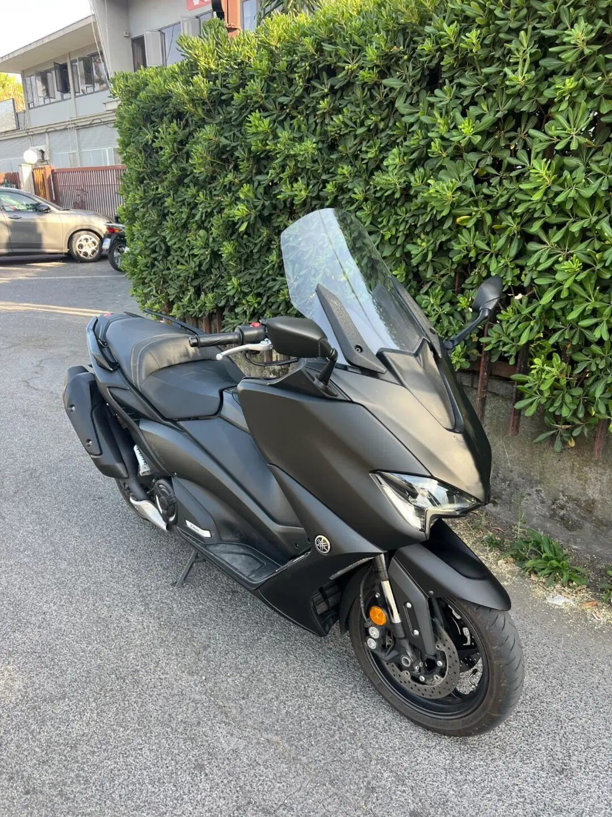 Yamaha T-Max 560 20° anniversario (2021) (4)