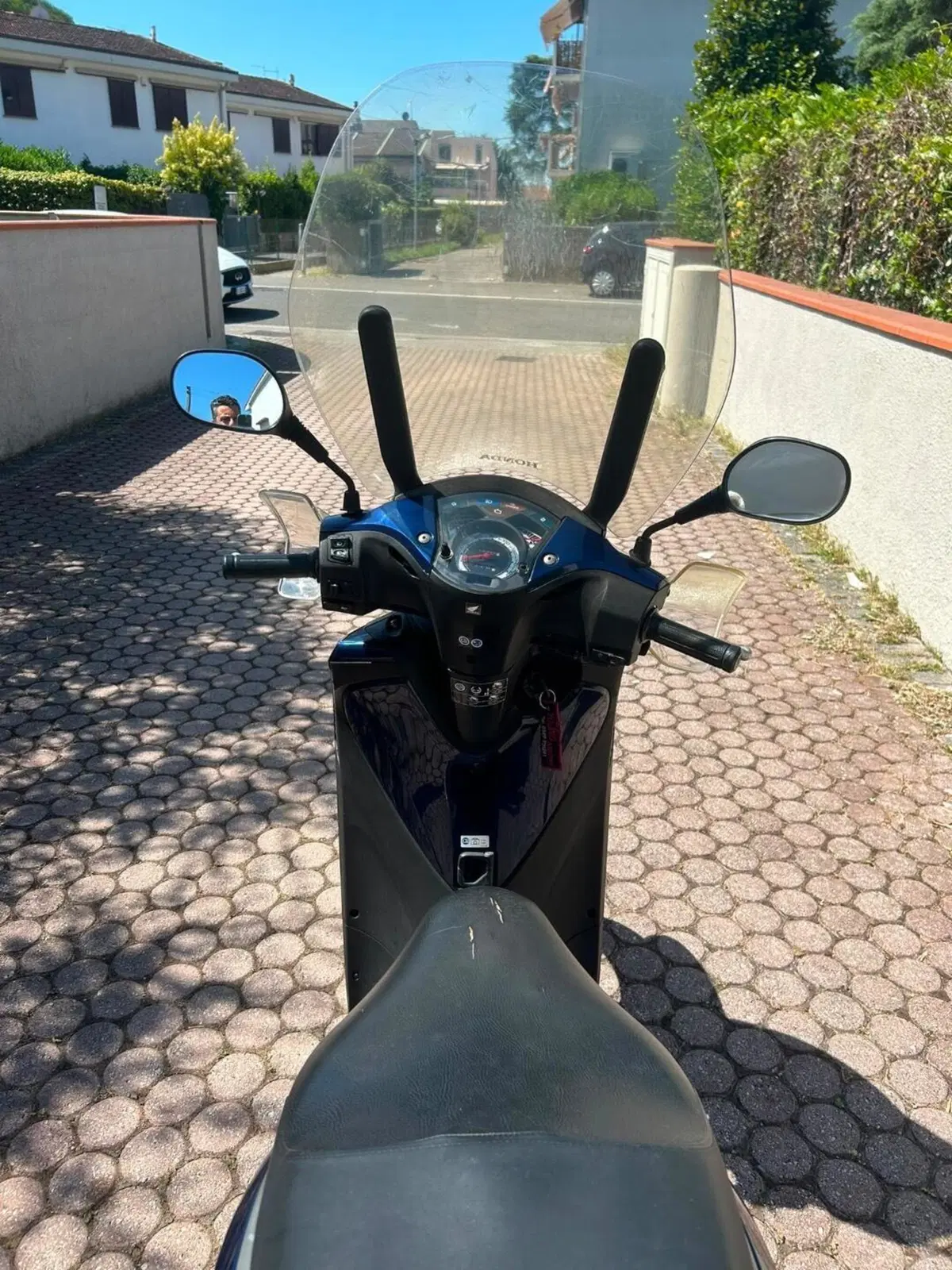 Honda SH 150i (2009 - 12) (6)