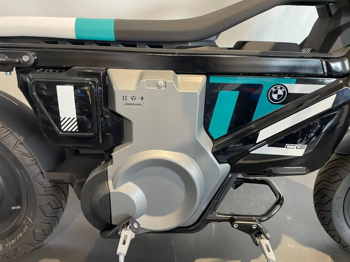 Bmw CE 02 AM (2024 - 26) (3)