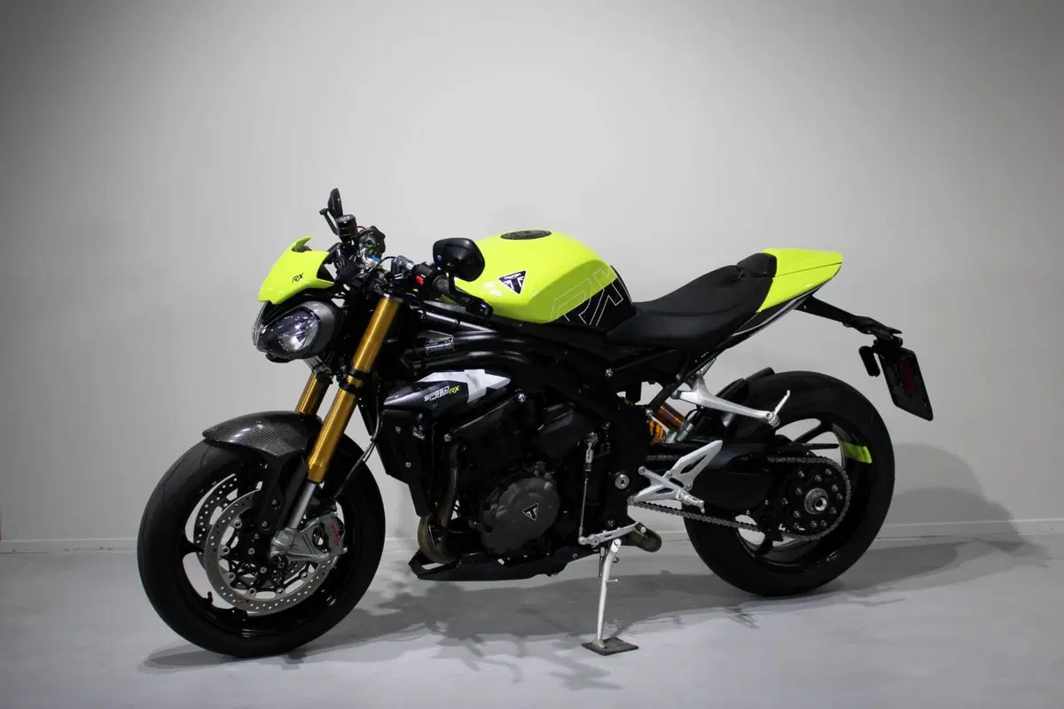 Triumph Speed Triple 1200 RX (2025 - 26) (3)