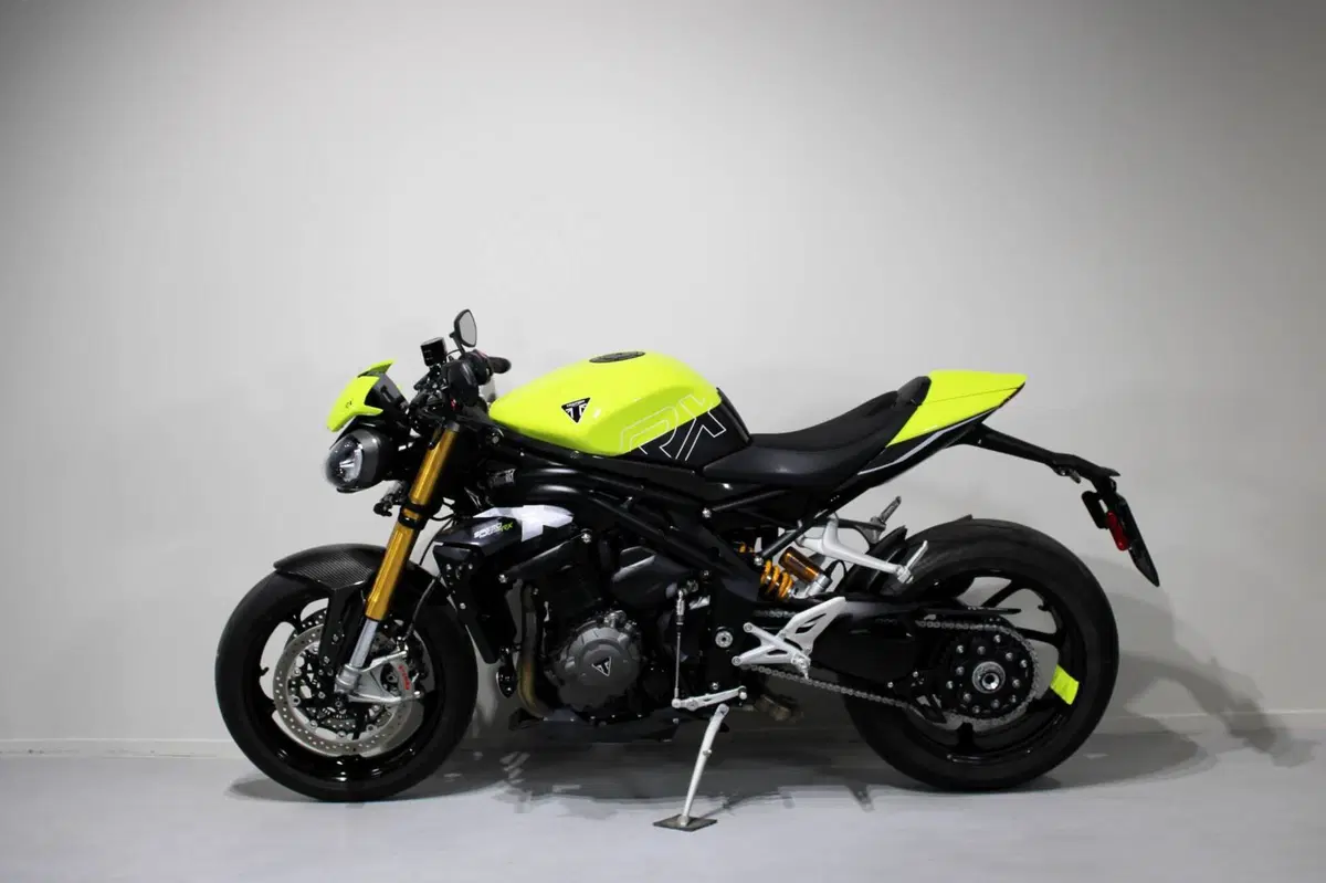 Triumph Speed Triple 1200 RX (2025 - 26) (4)