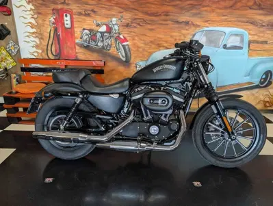 Harley-Davidson 883 Iron (2014 - 16) - XL 883N usata