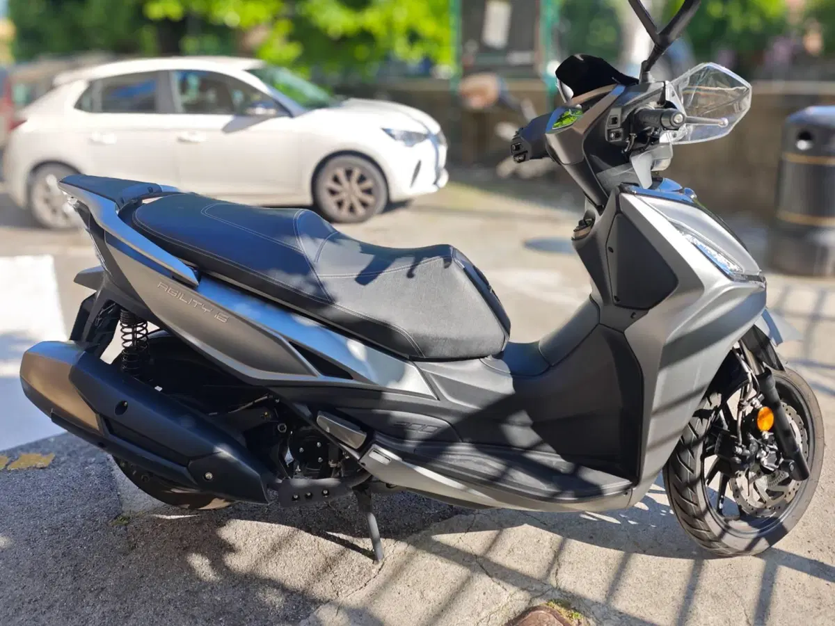 Kymco Agility 300i R16 ABS (2020) (3)