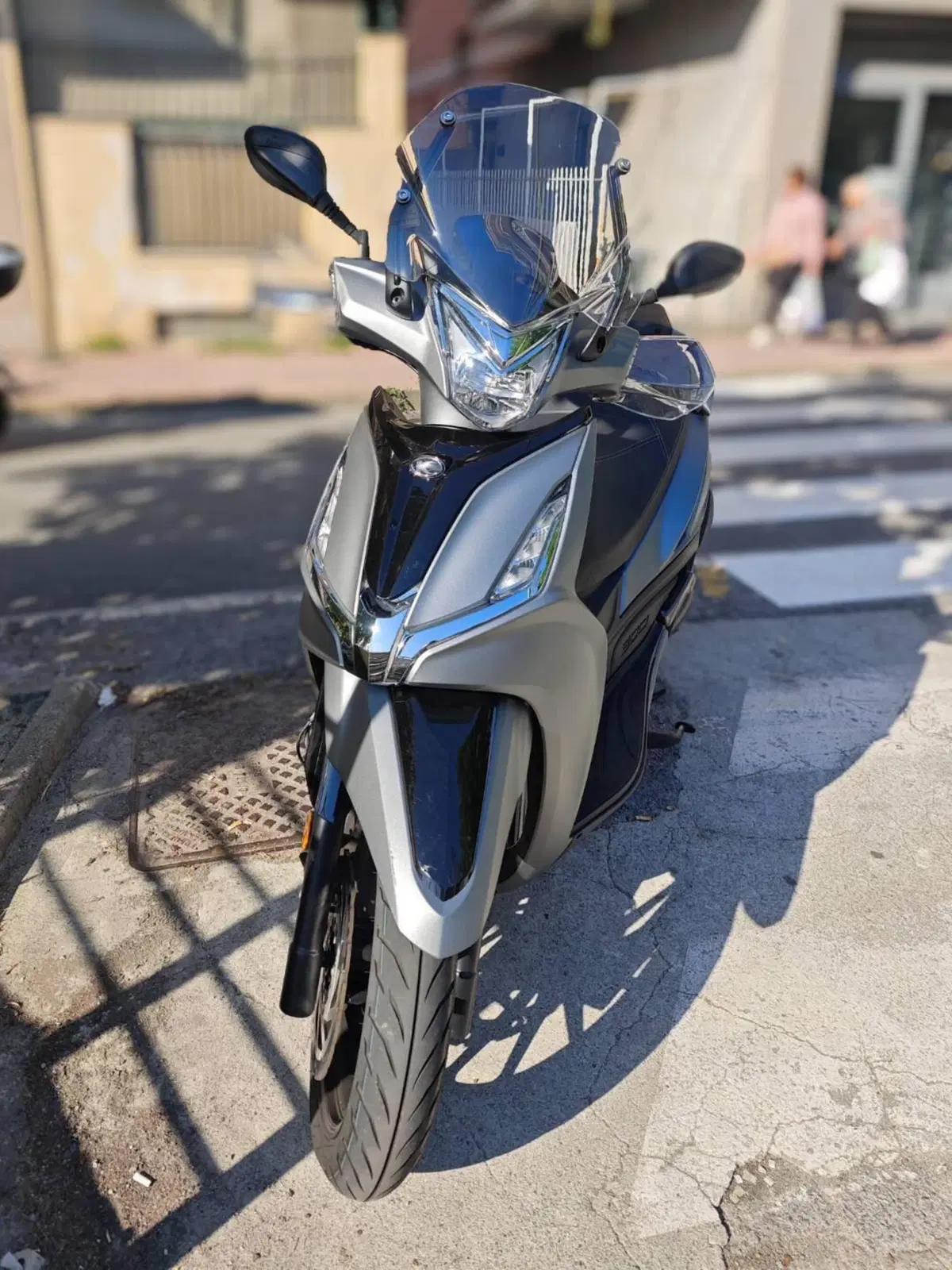Kymco Agility 300i R16 ABS (2020) (4)