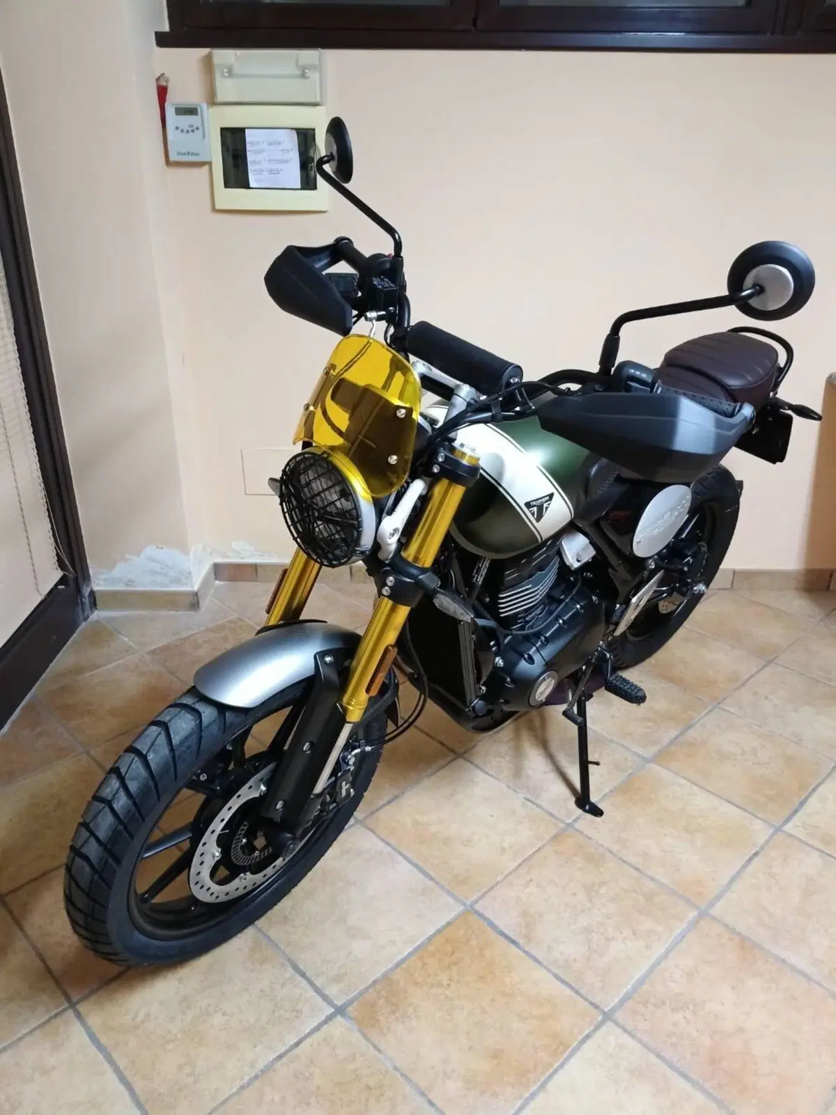 Triumph Scrambler 400 X (2024 - 26) (7)