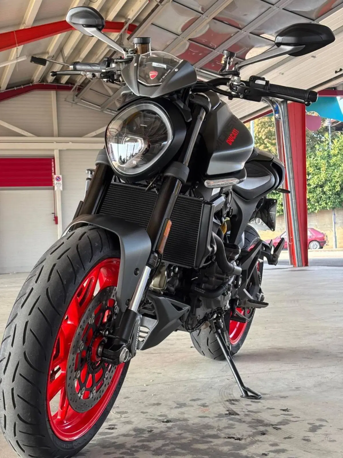 Ducati Monster 937 + (2021 - 25) (3)