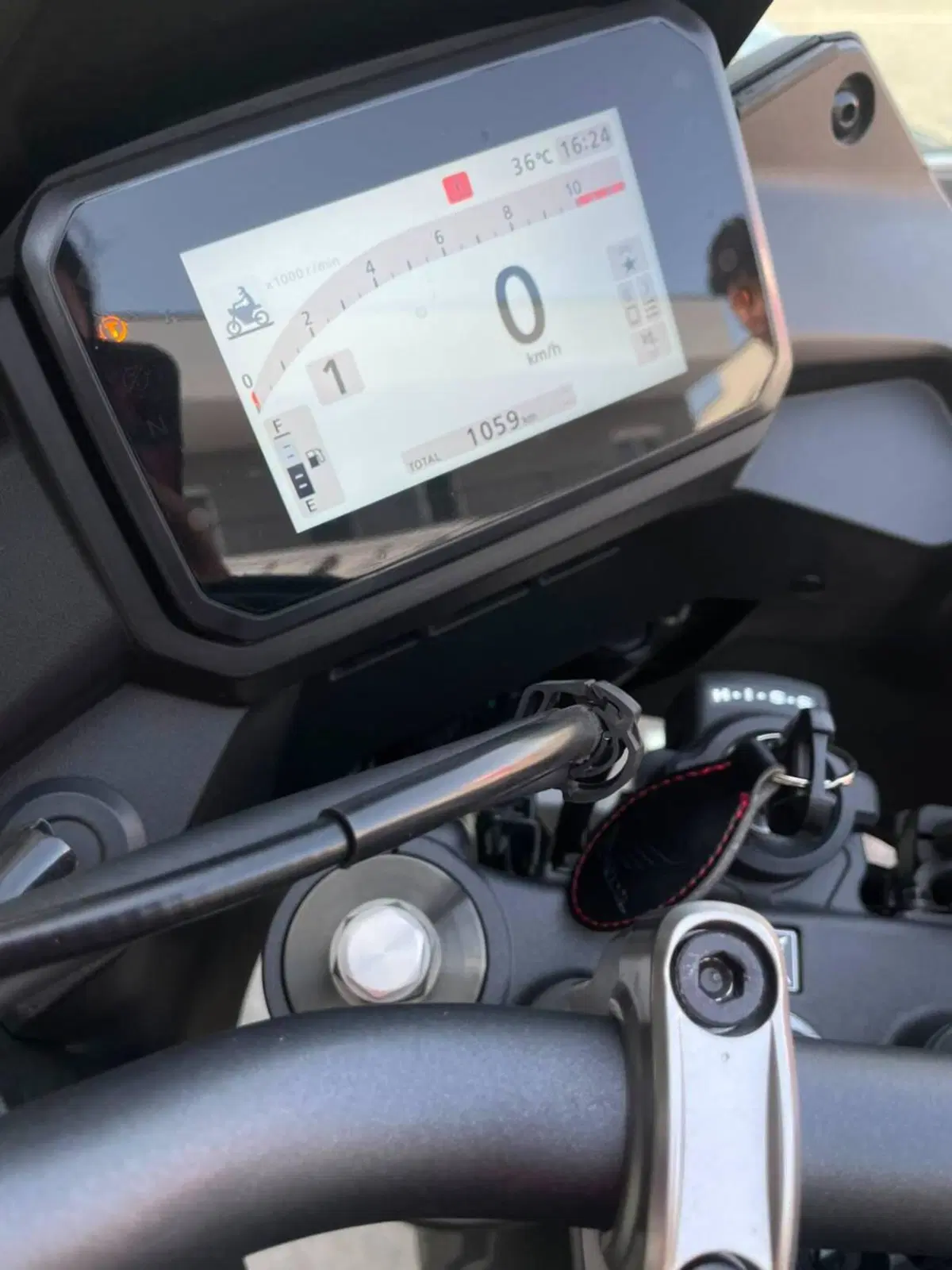 Honda Transalp XL750 (2026) (2)