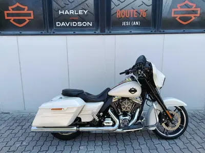 Harley-Davidson 1690 Street Glide Special (2014 - 16) - FLHX usata