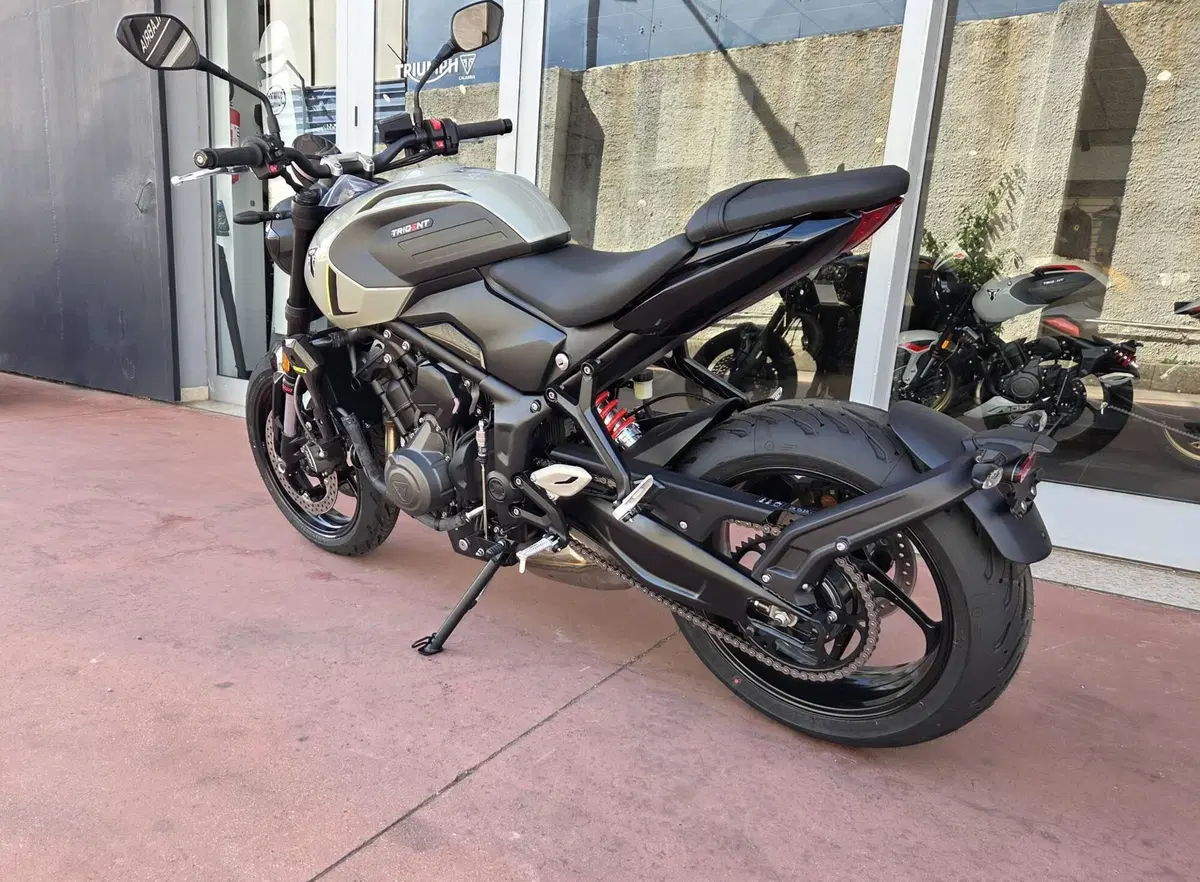 Triumph Trident 660 (2026) (8)