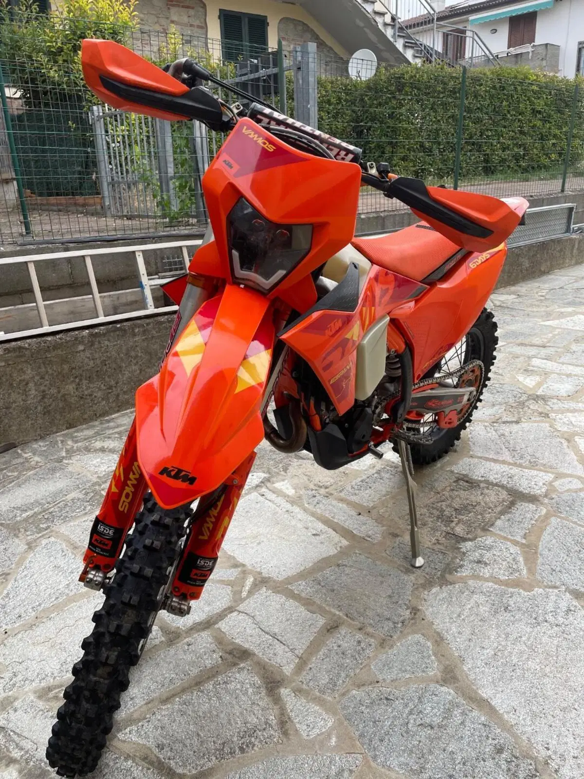 KTM 250 EXC-F Six Days (2025) (4)