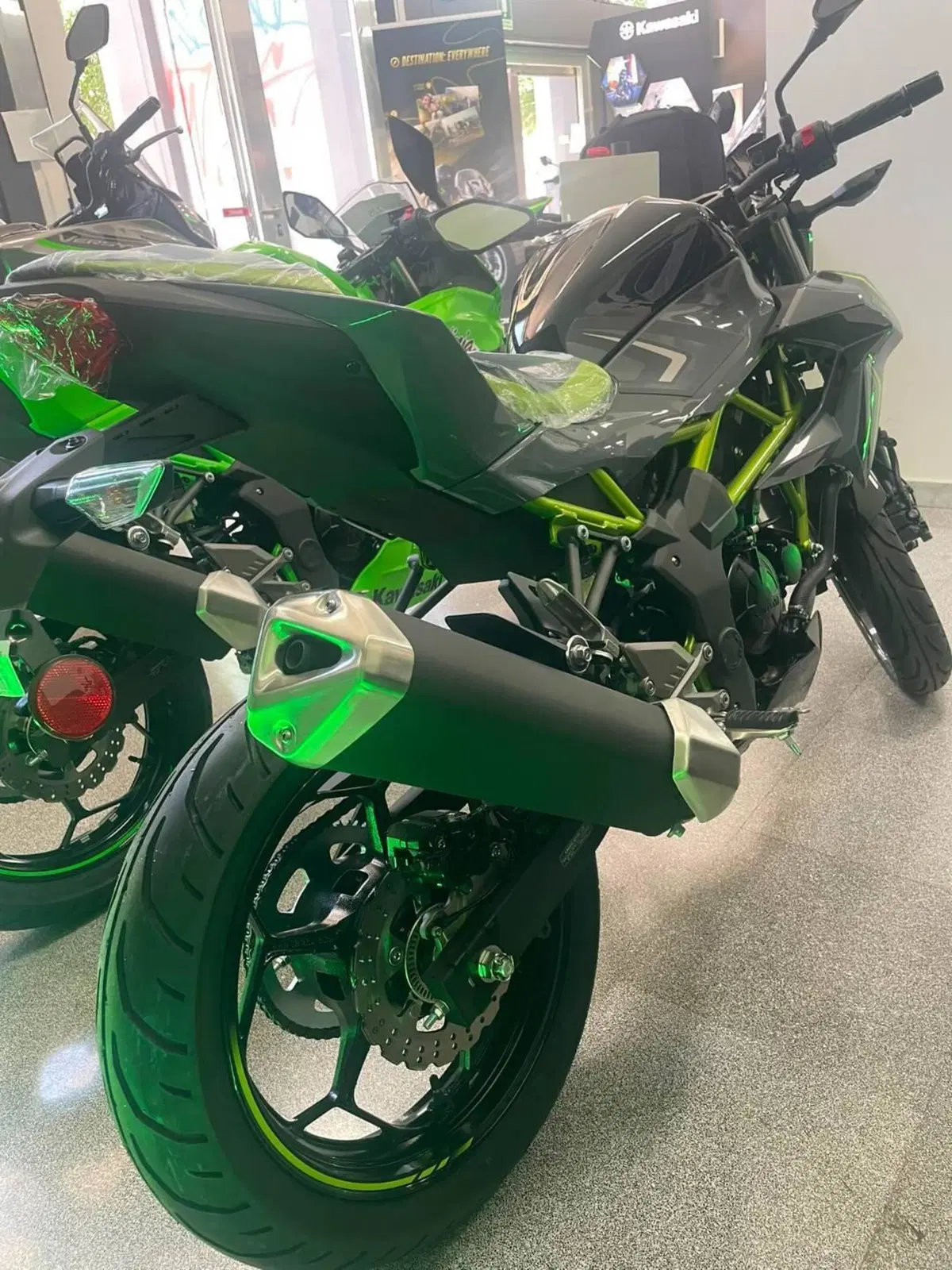 Kawasaki Z 125 (2025 - 26) (3)