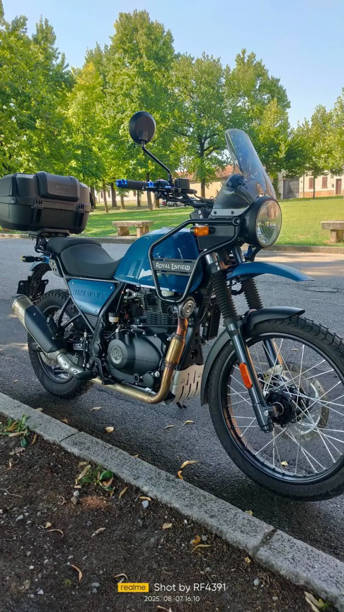 Royal Enfield Himalayan 411 (2021 - 24) (4)