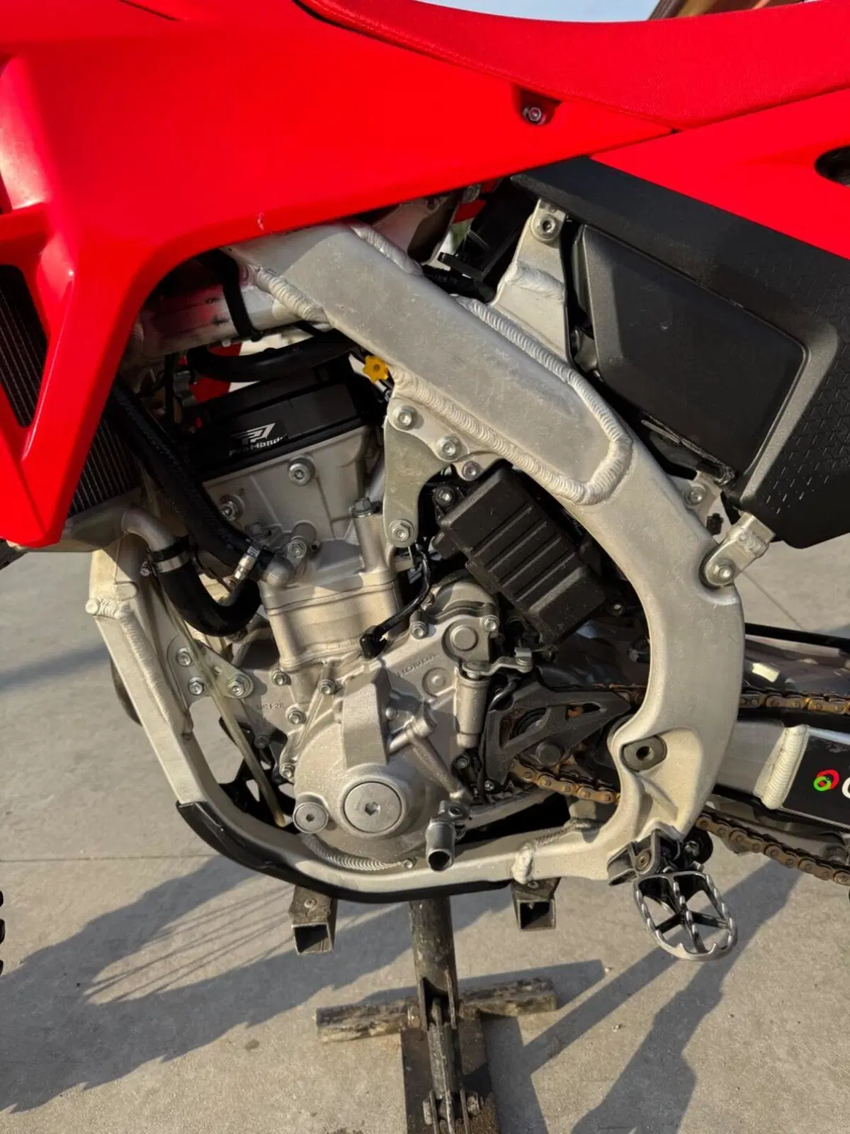 Honda CRF 250R (2025) (9)