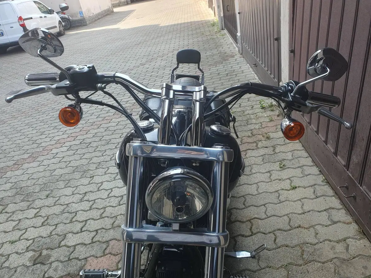 Harley-Davidson 1584 Super Glide Custom (2008 - 13) - FXDC (5)