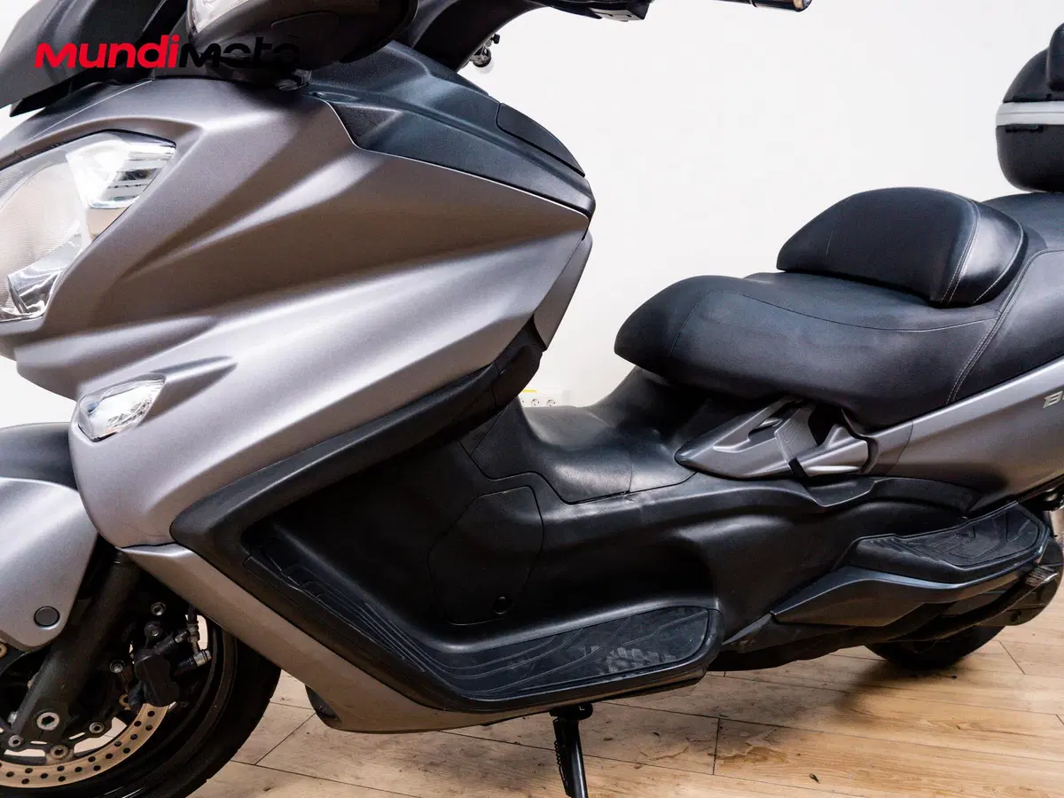 Suzuki Burgman AN 650 Executive (2004 - 06) (9)