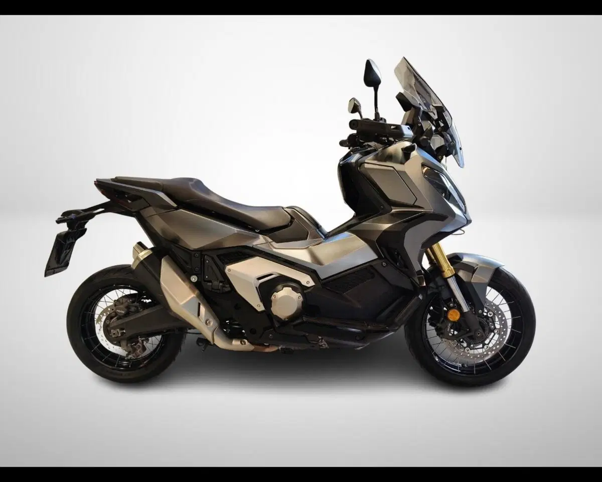 Honda X-ADV 750 DCT Adventure (2021 - 24) (5)