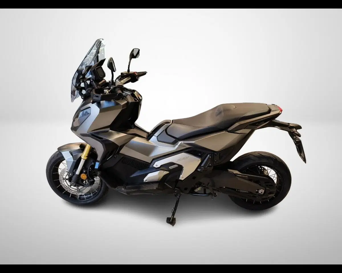 Honda X-ADV 750 DCT Adventure (2021 - 24) (6)