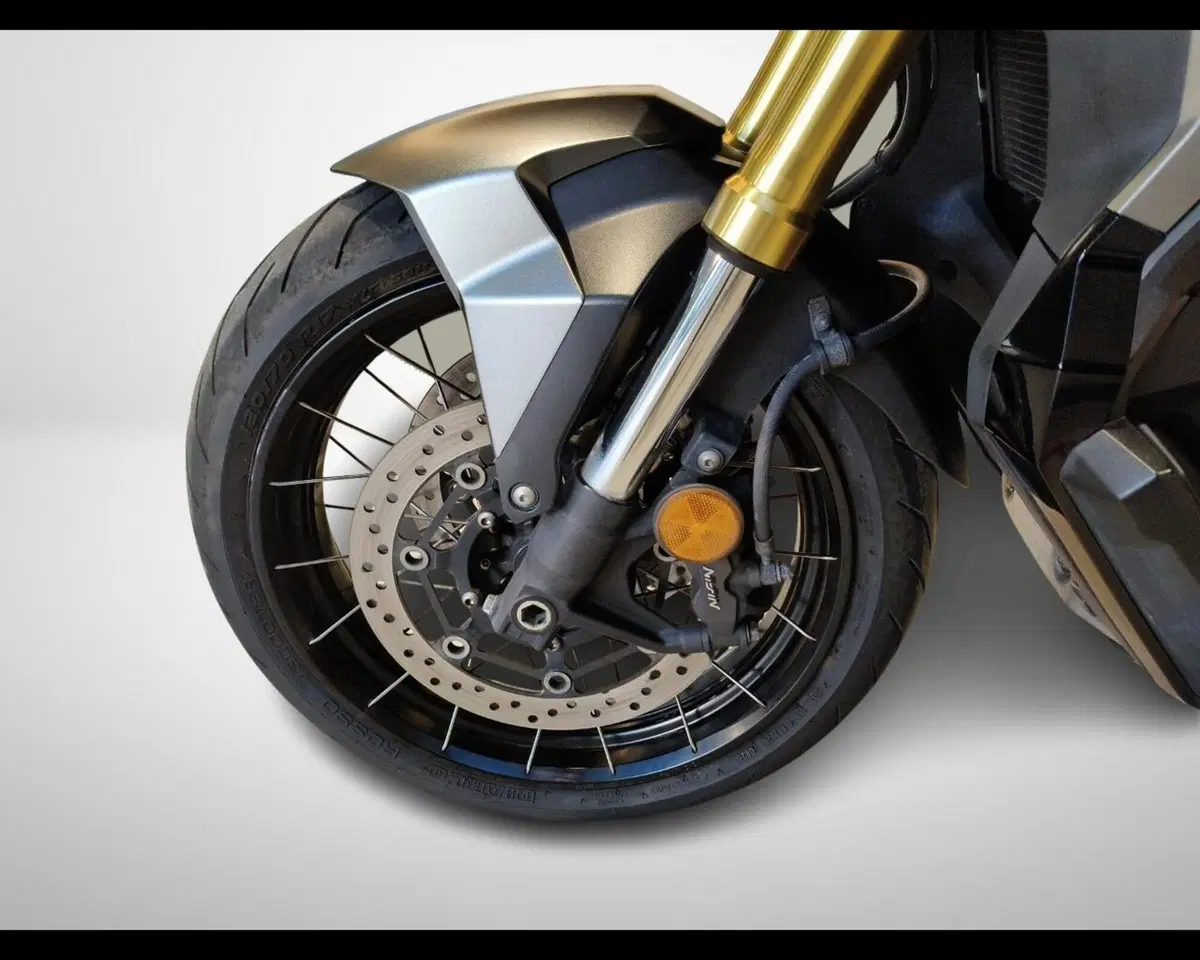 Honda X-ADV 750 DCT Adventure (2021 - 24) (8)