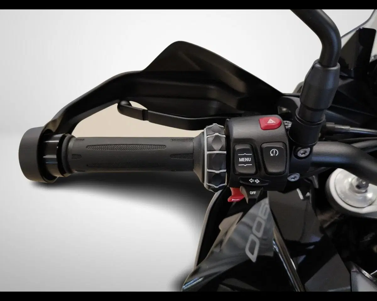 Bmw F 900 XR (2025 - 27) (9)