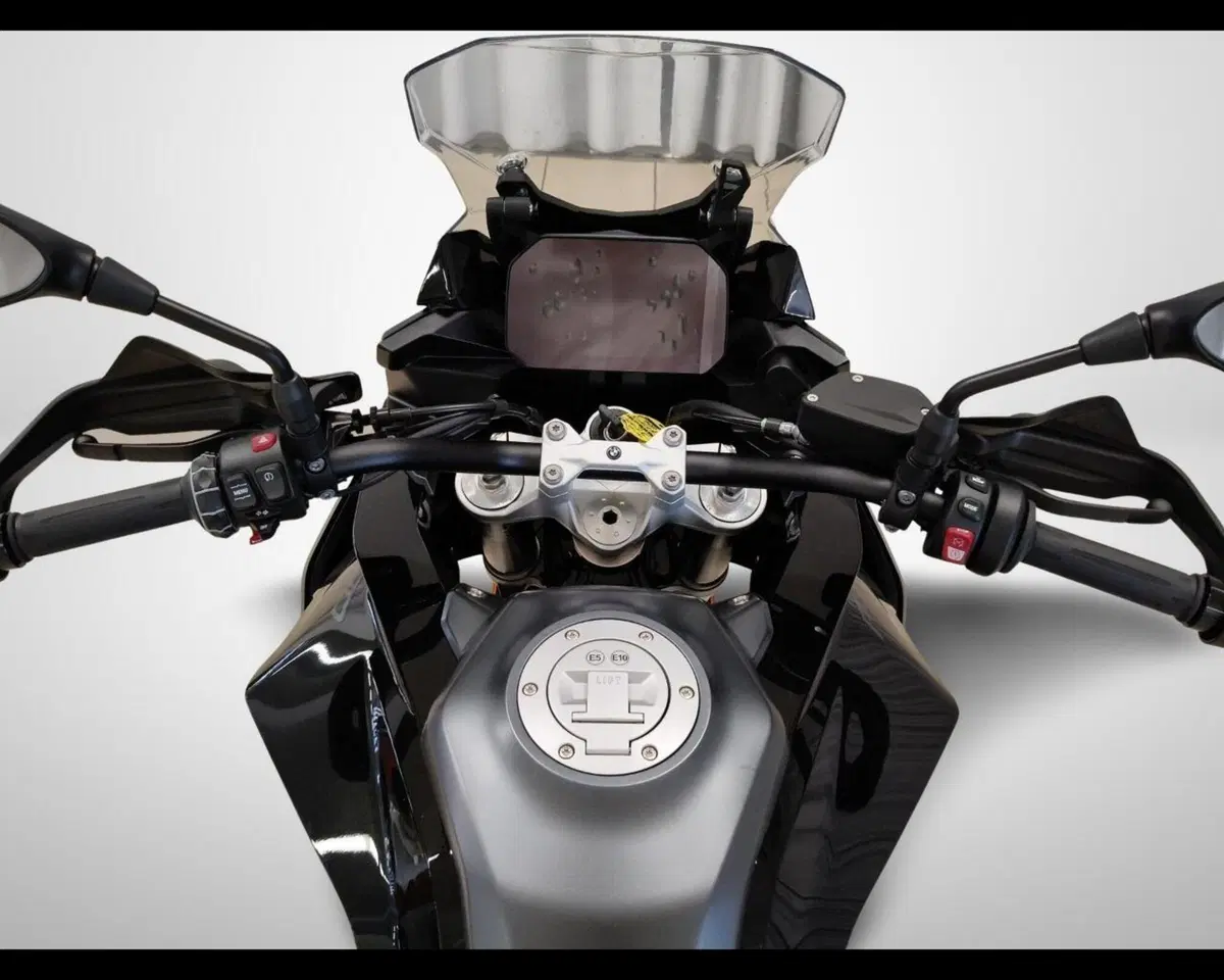Bmw F 900 XR (2025 - 27) (11)