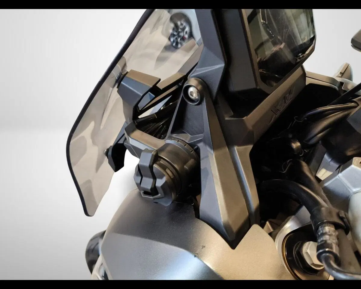 Honda X-ADV 750 DCT Adventure (2021 - 24) (18)