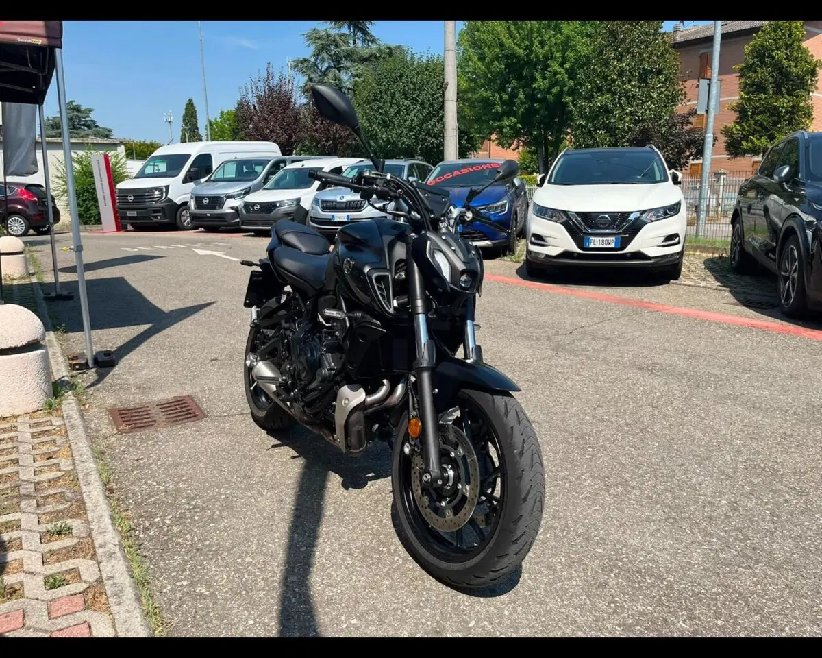 Yamaha MT-07 Pure (2023 - 25) (3)