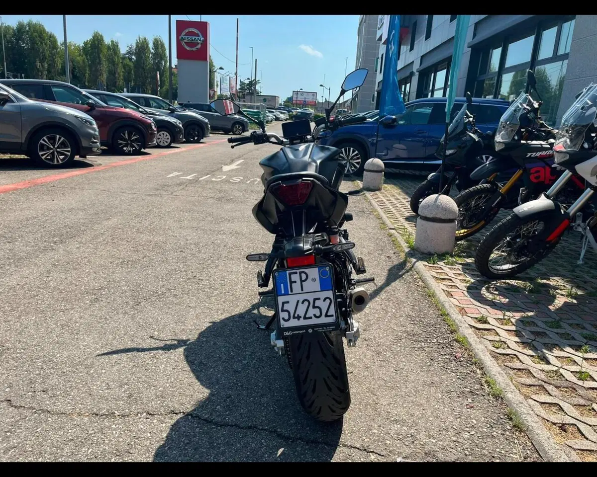 Yamaha MT-07 Pure (2023 - 25) (6)