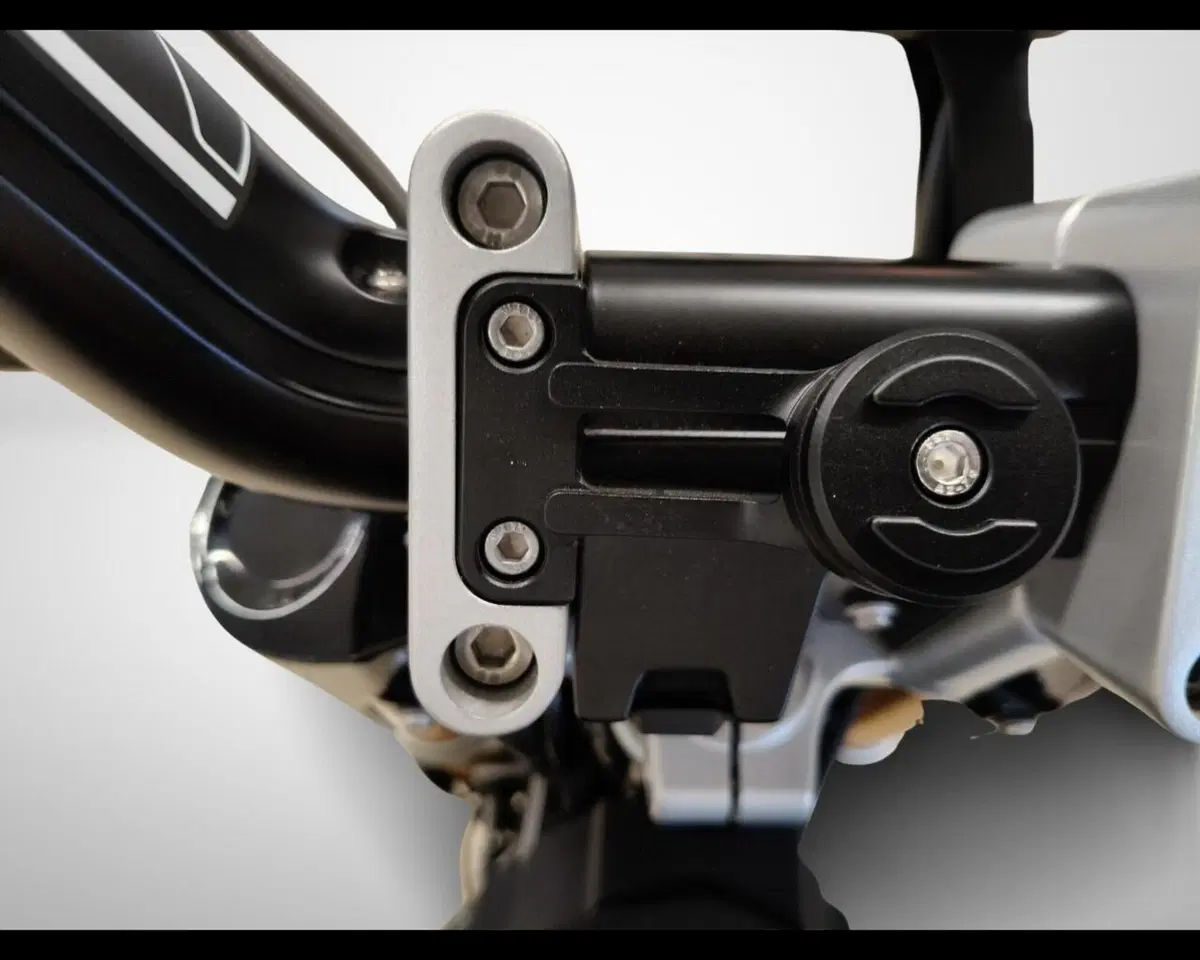 Bmw CE 02 AM (2024 - 26) (12)