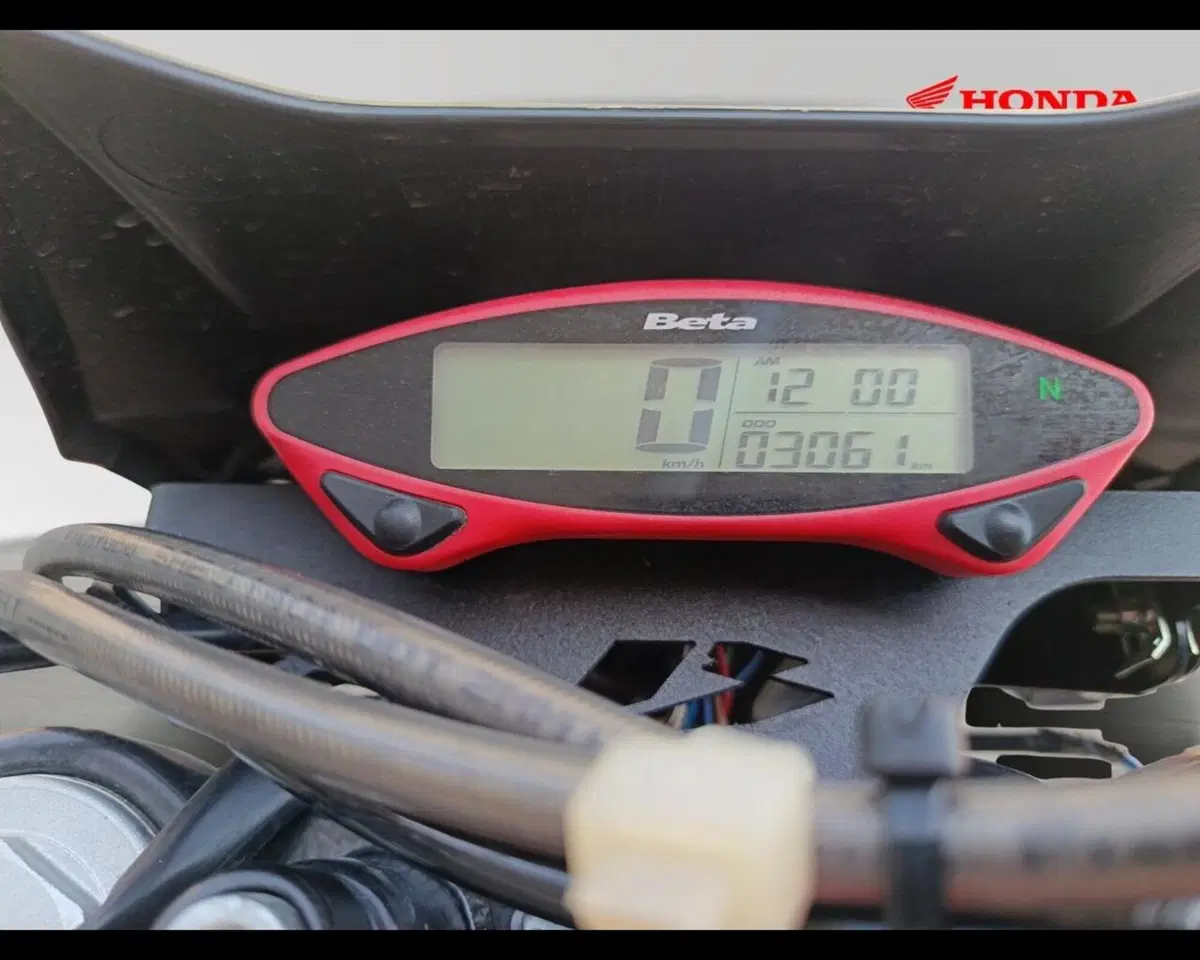 Betamotor RR 125 4T Motard LC (2021 - 23) (5)