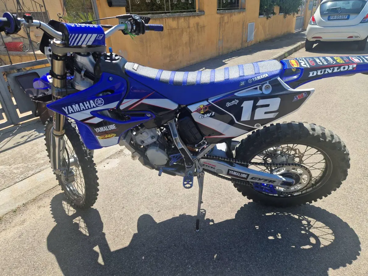 Yamaha YZ 125 (2013) (3)