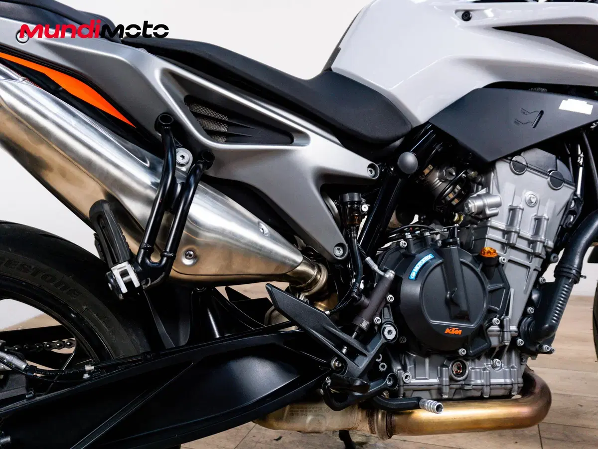KTM 790 Duke L (2019 - 20) (4)