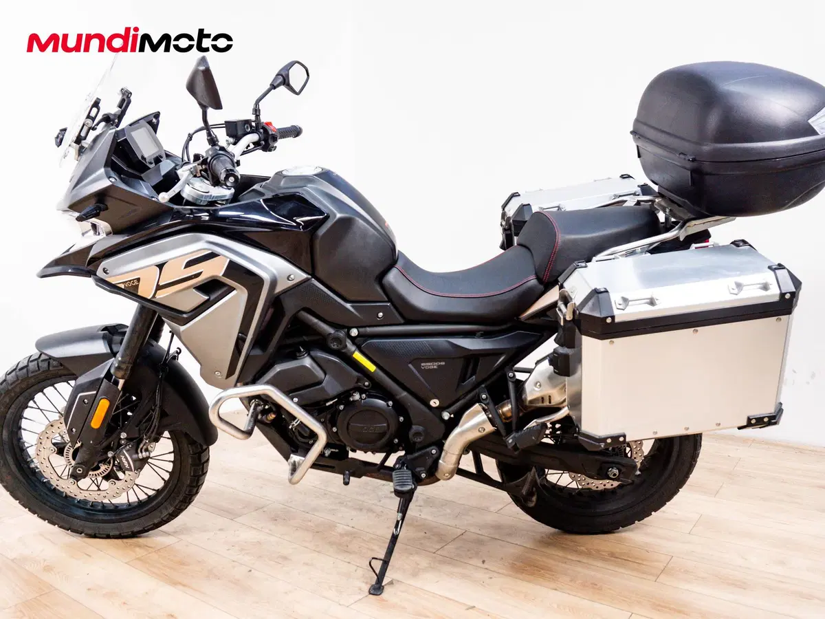Voge Valico 650DSX (2021 - 24) (6)
